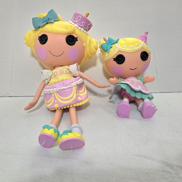 lalaloopsy Other - Lalaloopsy Candle Slice O'Cake Doll 2009 Full Size W/ Lil Sister 2014 EUC